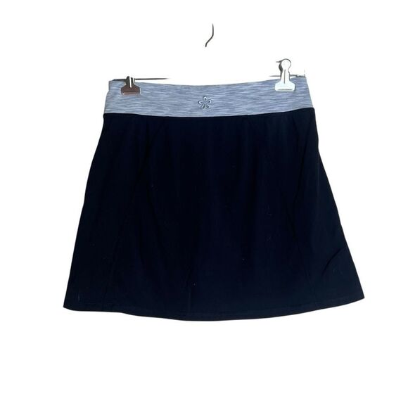 3 for $30! Tuff athletics activewear skort. Size small - Picture 7 of 7